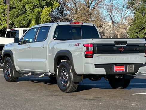 New 2026 Nissan Frontier PRO-4X w/ Pro Premium Package AWD/4WD image 6