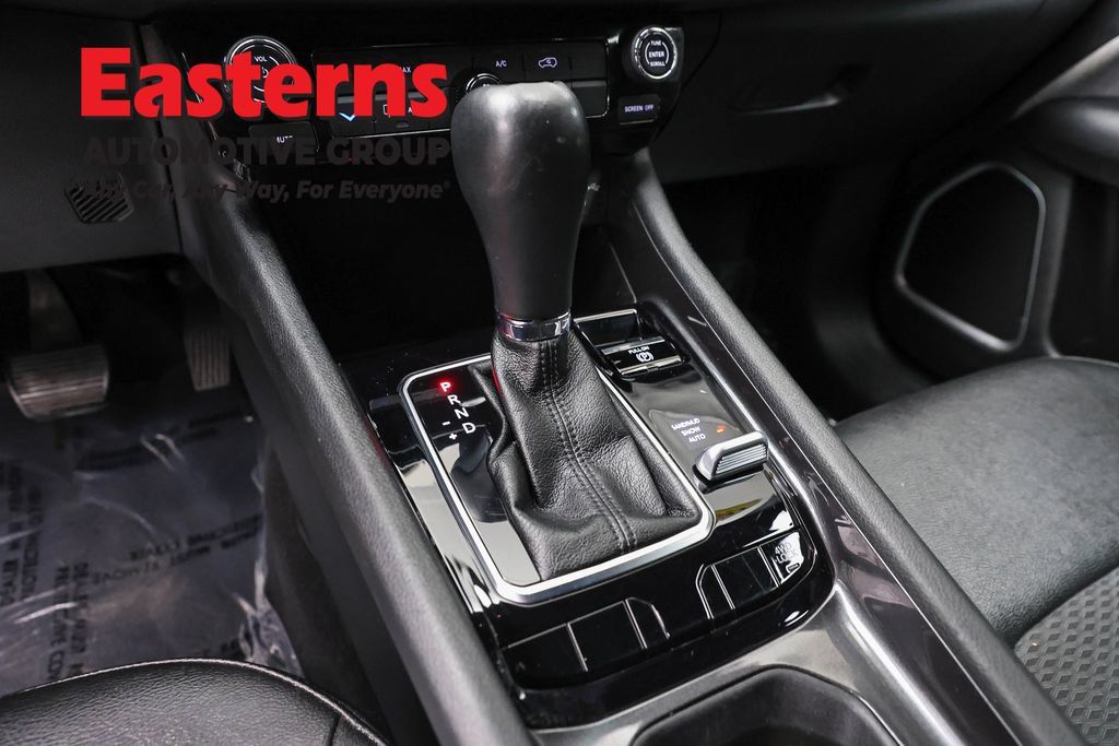 Used 2024 Jeep Compass Latitude AWD/4WD image 12