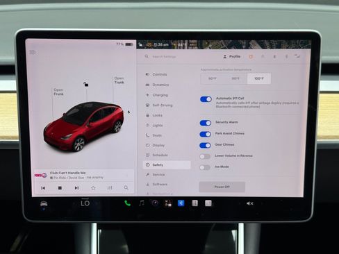 Used 2021 Tesla Model Y Long Range AWD/4WD image 30