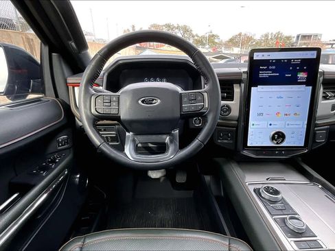 Used 2022 Ford Expedition Timberline image 6