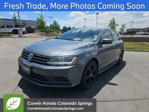 Used 2017 Volkswagen Jetta S FWD image 7