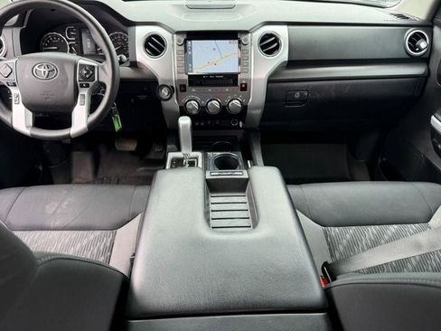 Used 2021 Toyota Tundra SR5 w/ Convenience Package RWD image 10