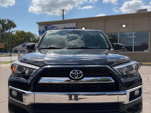 Used 2016 Toyota 4Runner Limited RWD image 2