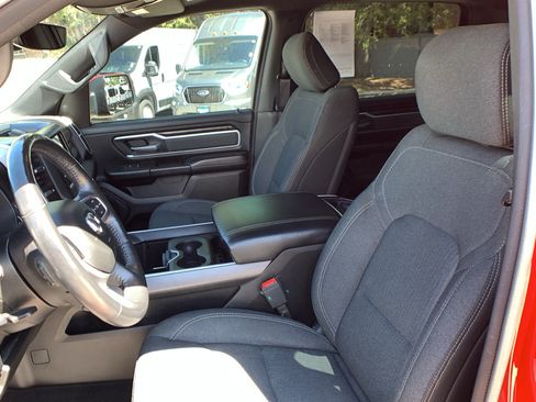 Used 2020 RAM 1500 Big Horn AWD/4WD image 13