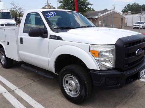 Used 2015 Ford F250 XL AWD/4WD image 1