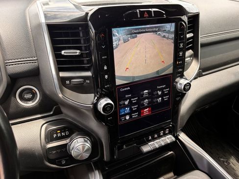 Used 2021 RAM 1500 Laramie RWD image 15