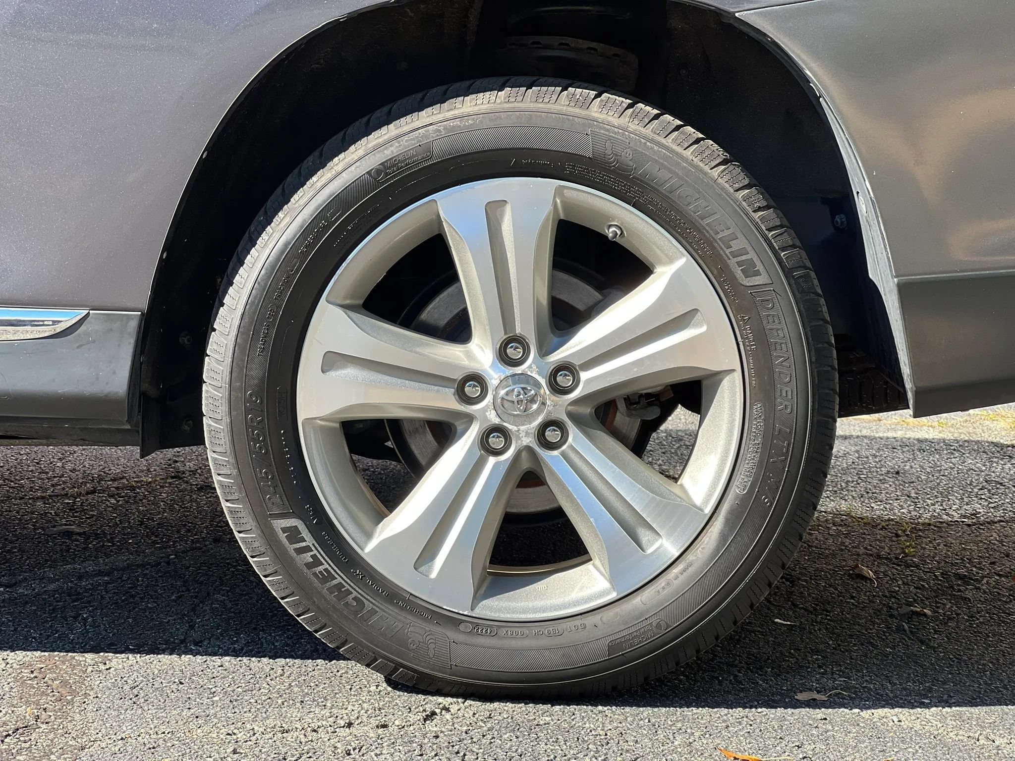 Used 2012 Toyota Highlander Limited w/ Tow Pkg AWD/4WD image 51