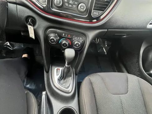 Used 2015 Dodge Dart SXT image 10