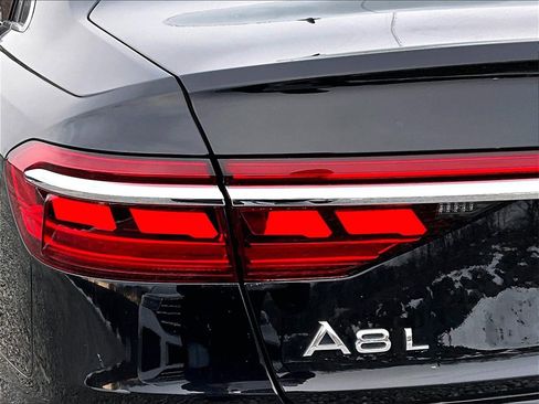 Used 2019 Audi A8 L 3.0T w/ Luxury Package image 27