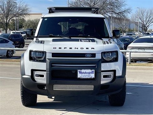 Used 2023 Land Rover Defender 110 S image 6