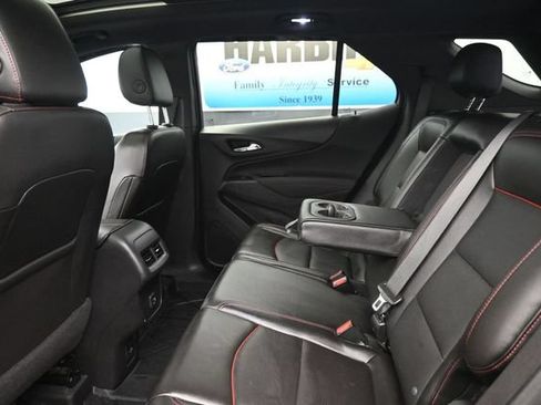 Used 2022 Chevrolet Equinox RS w/ RS Leather Package AWD/4WD image 10