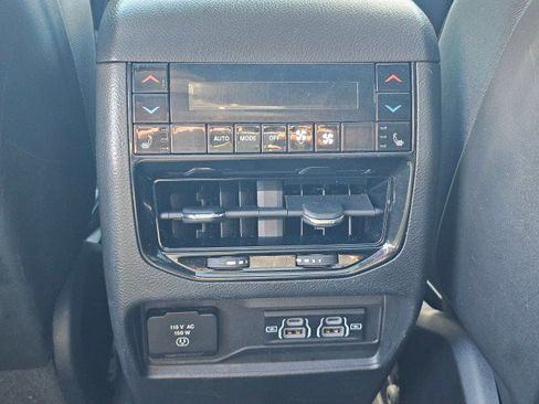 Certified 2023 Jeep Grand Cherokee Overland w/ Adv Protech Group III AWD/4WD image 23
