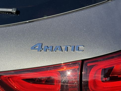 Used 2023 Mercedes-Benz GLA 250 4MATIC image 46