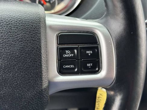 Used 2018 Dodge Grand Caravan GT FWD image 11