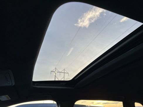 Used 2024 Honda CR-V Sport Touring image 71