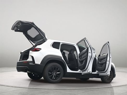 Certified 2025 MAZDA CX-50 2.5 Hybrid w/ Preferred Pkg image 70