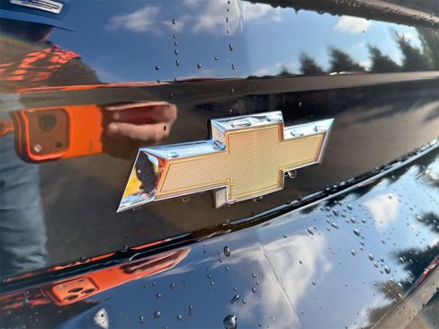 Used 2011 Chevrolet Camaro SS image 22