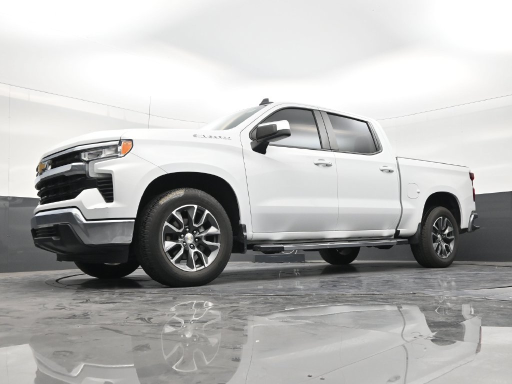 Used 2023 Chevrolet Silverado 1500 LT RWD image 17