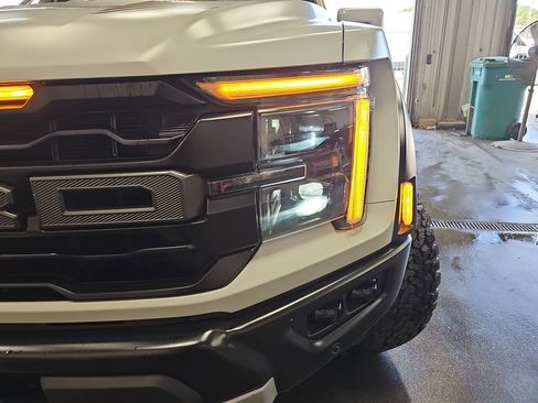 Used 2024 Ford F150 Raptor AWD/4WD image 30