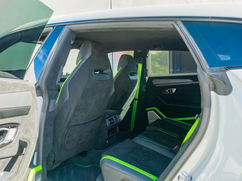 Used 2024 Lamborghini Urus Performante image 79