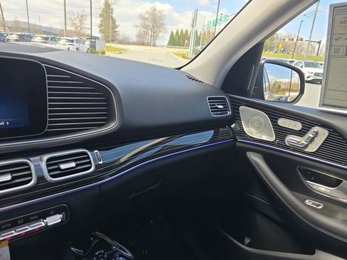 New 2026 Mercedes-Benz GLE 450 4MATIC image 33