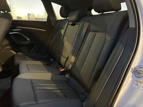 New 2025 Audi Q5 Premium Plus image 17