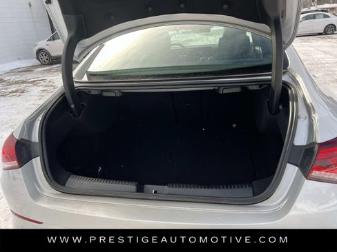 Used 2023 Mercedes-Benz CLA 250 4MATIC image 12