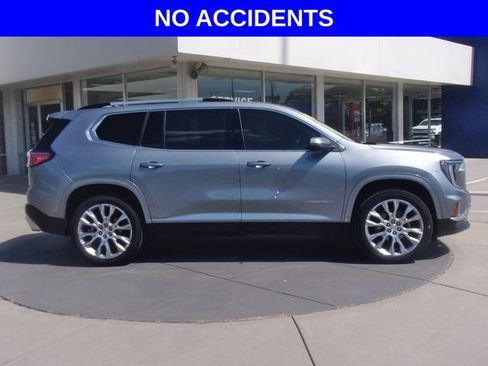 Used 2025 GMC Acadia Denali w/ Super Cruise Package AWD/4WD image 2