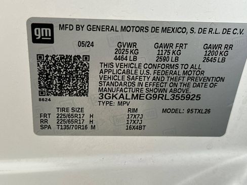 Used 2024 GMC Terrain SLE FWD image 39