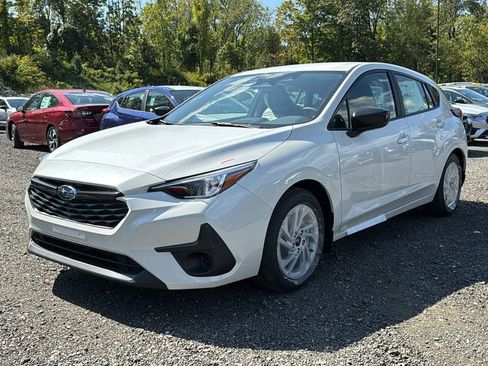 New 2025 Subaru Impreza 2.0i image 3