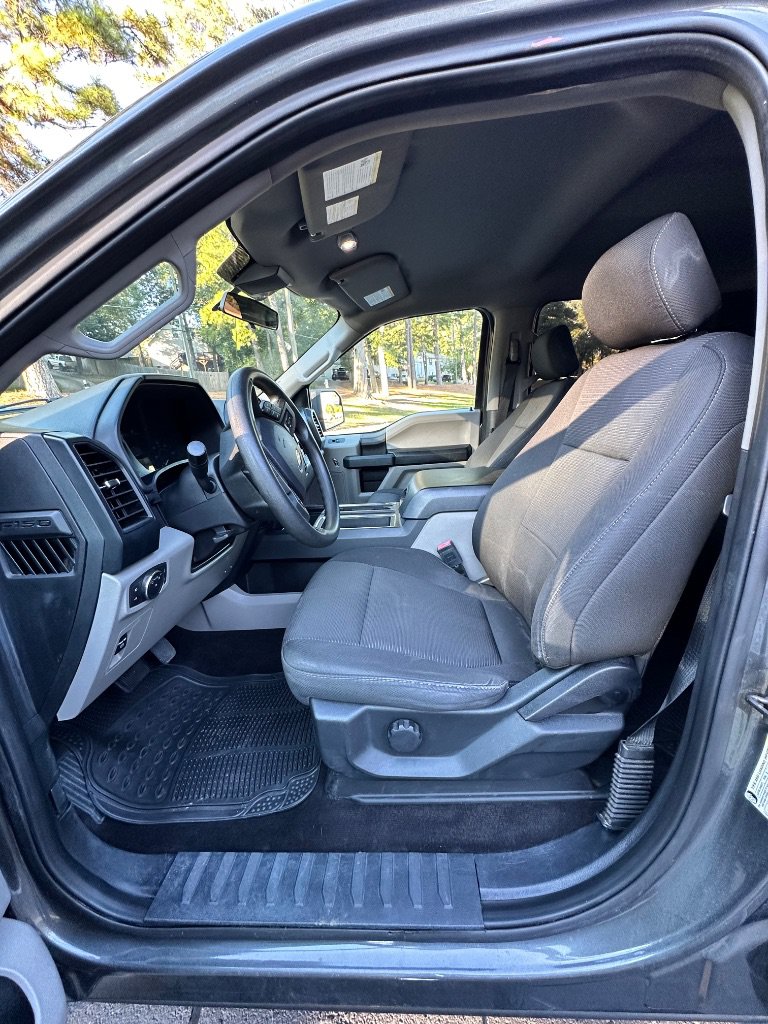 Used 2019 Ford F150 XL w/ Equipment Group 101A Mid AWD/4WD image 17