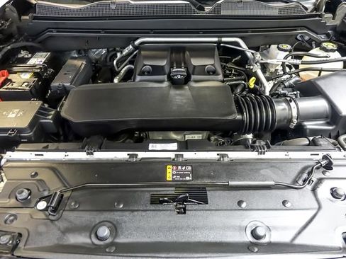 Used 2023 Chevrolet Colorado LT w/ LT Convenience Package II RWD image 31