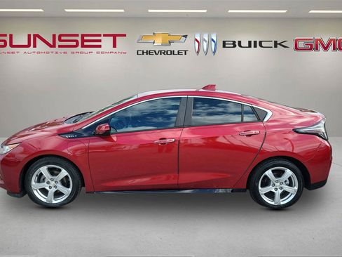 Certified 2018 Chevrolet Volt LT w/ LT Driver Confidence Package FWD image 7