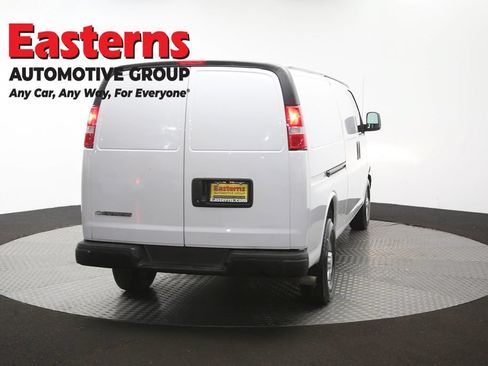 Used 2022 Chevrolet Express 2500 Extended w/ Driver Convenience Package RWD image 37