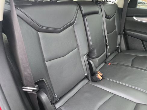 Used 2019 Cadillac XT5 Luxury image 21