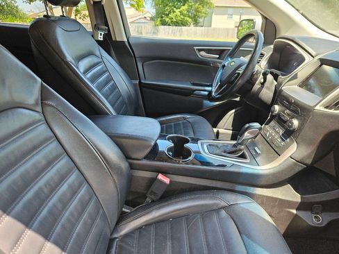 Used 2017 Ford Edge SEL w/ Equipment Group 201A FWD image 18