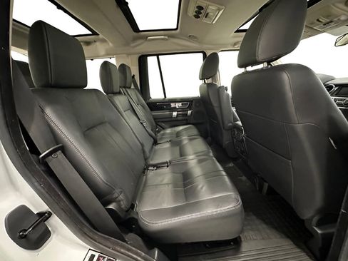 Used 2013 Land Rover LR4 HSE image 18