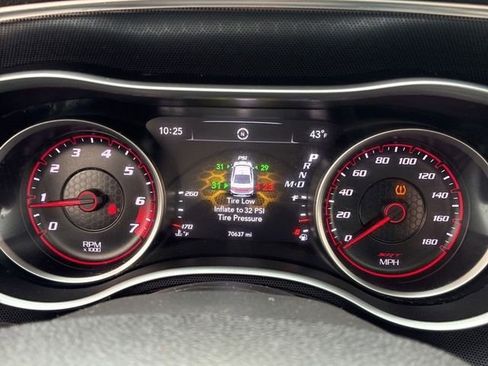 Used 2016 Dodge Charger SRT w/ Technology Group image 9