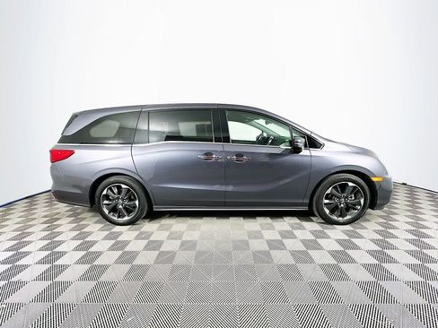 Used 2022 Honda Odyssey Elite image 11