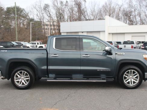 Used 2019 GMC Sierra 1500 SLT w/ SLT Premium Package AWD/4WD image 7