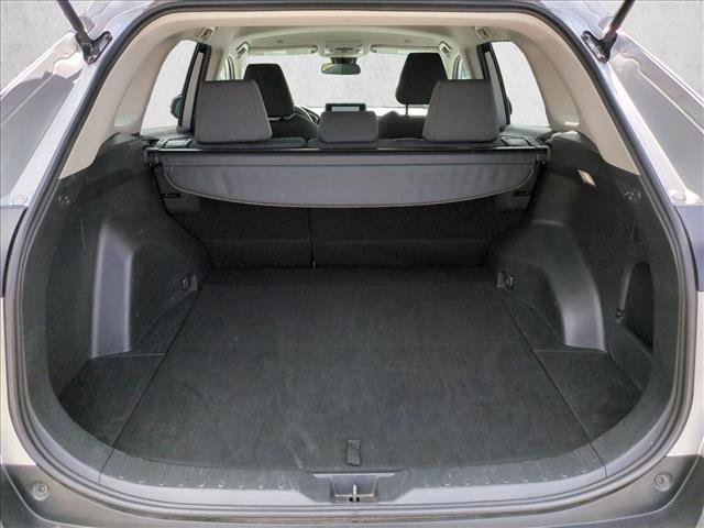 Used 2025 Toyota RAV4 XLE FWD image 6