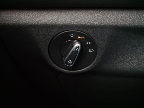 Used 2025 Volkswagen Jetta S FWD image 26