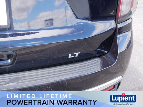 Used 2022 Chevrolet Tahoe LT AWD/4WD image 6