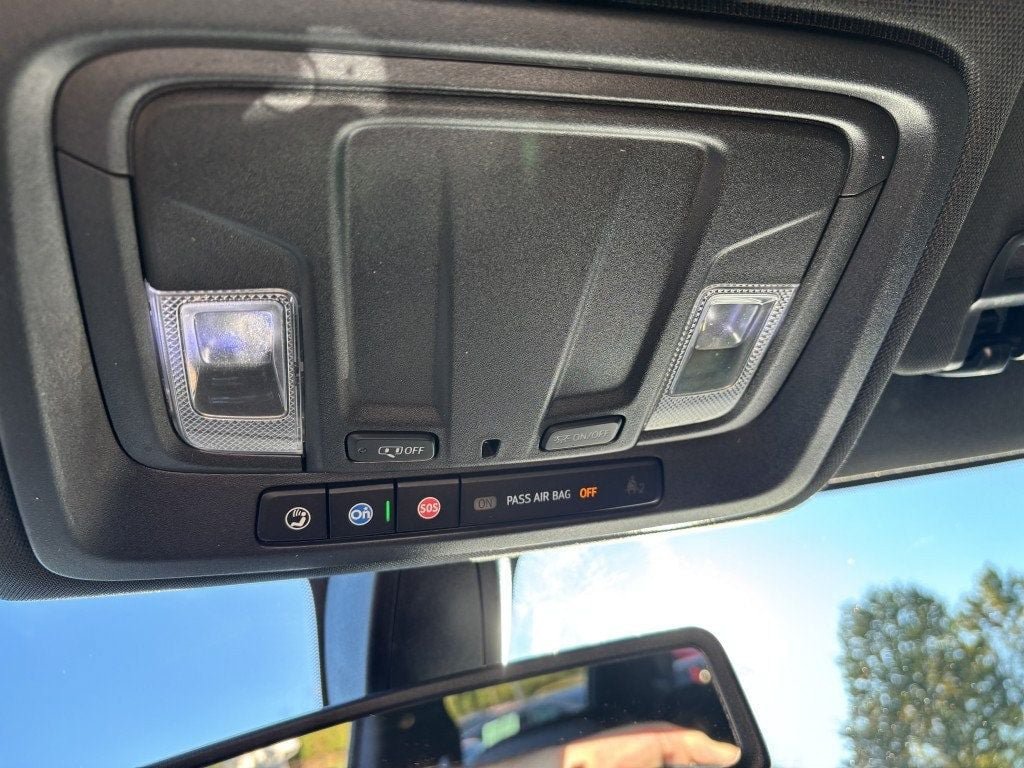 Used 2021 GMC Sierra 1500 AT4 AWD/4WD image 22