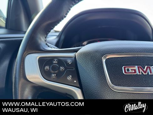 Used 2020 GMC Terrain SLT w/ Preferred Package image 16