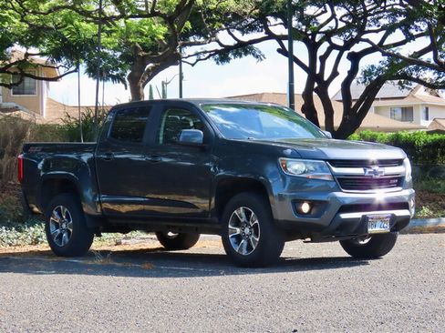Used 2017 Chevrolet Colorado Z71 RWD image 3