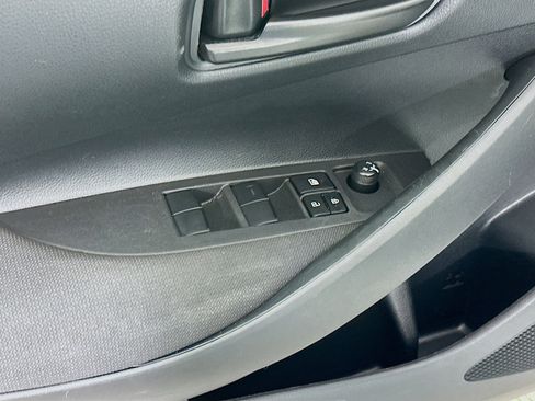 Used 2024 Toyota Corolla LE image 15