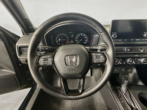 Used 2022 Honda Civic Sport image 11