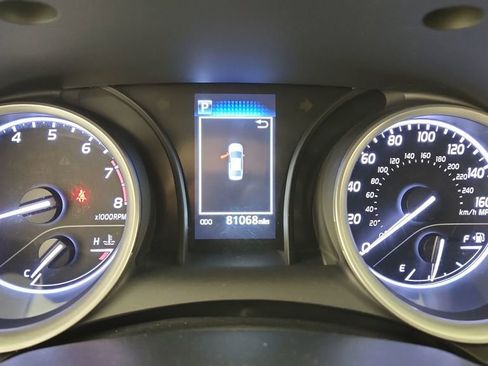 Used 2023 Toyota Camry LE image 10