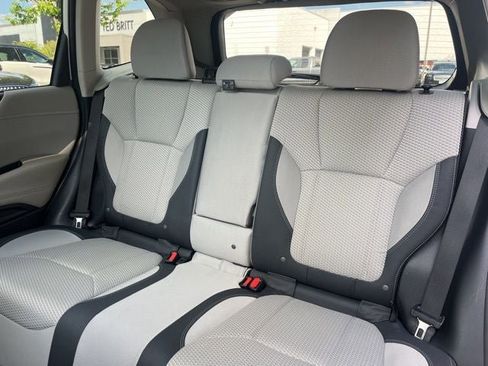Used 2022 Subaru Forester Premium AWD/4WD image 14